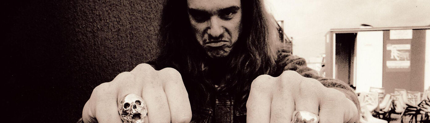 Cliff Burton (1962 - 1986) / Lire maintenant