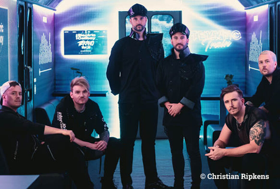 Autogrammstunde Electric Callboy im Store Leipzig