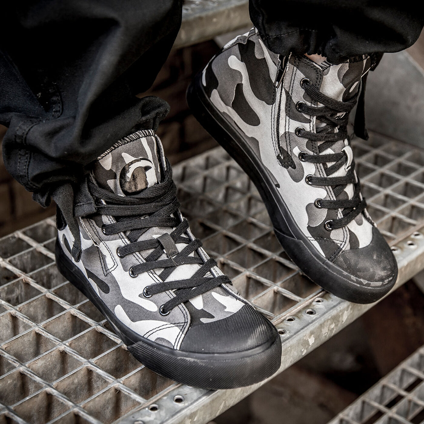 Sneakers / Scopri ora!