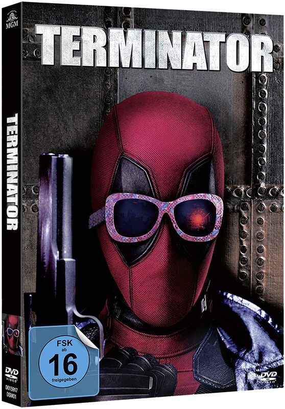 Deadpool Photobomb Edition