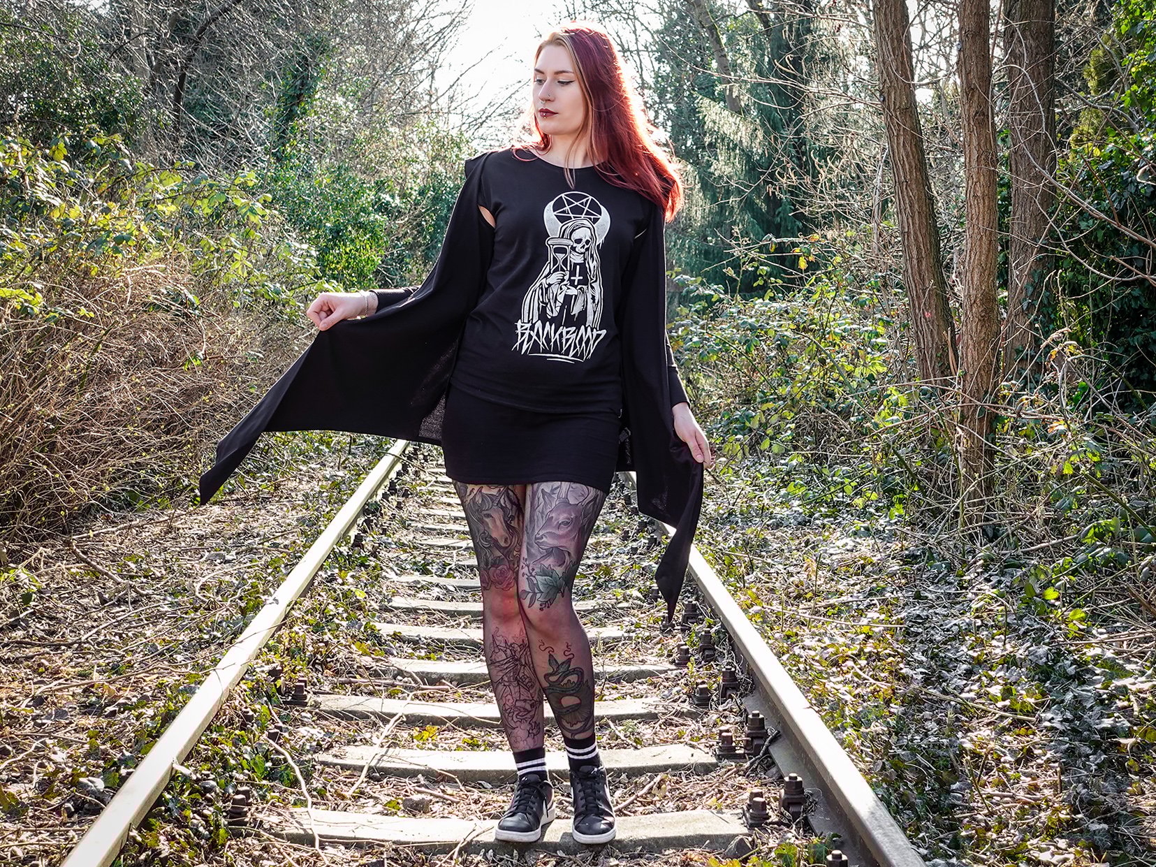 T-Shirt von Black Blood